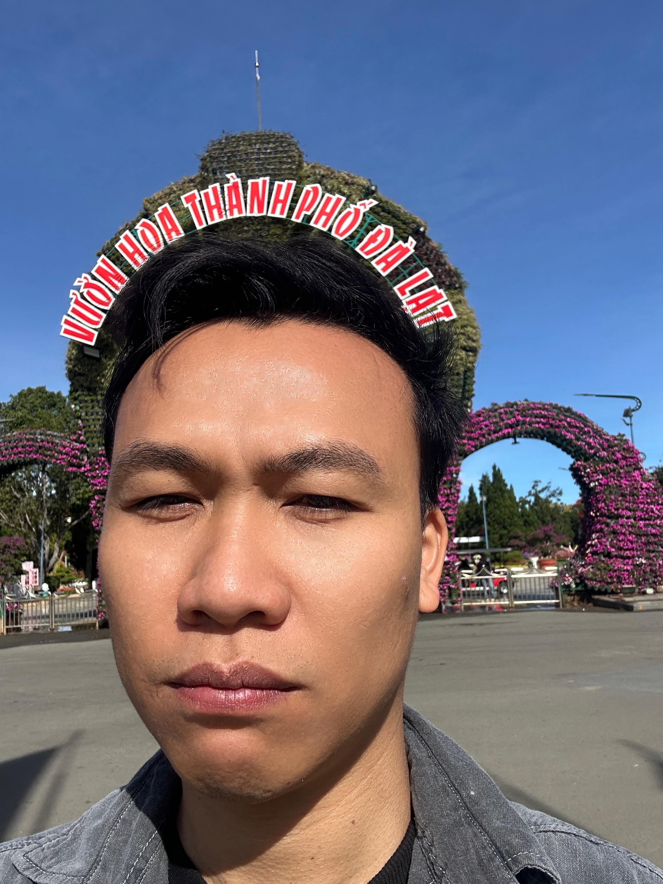 Chú rể Võ Quốc Khánh
